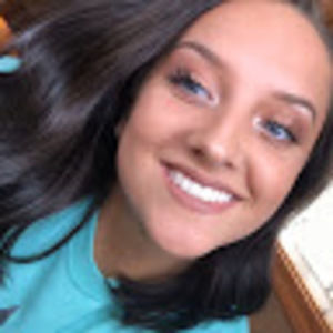 Meet your Posher, Carly